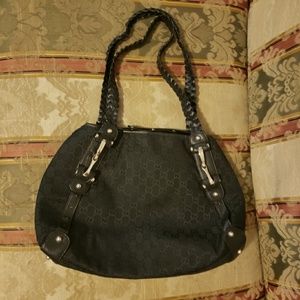 Black Gucci Pelham hobo bag like new condition